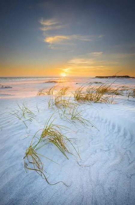 Serenity By The Sea 3 Bedroom 3.5 Ba Destin
