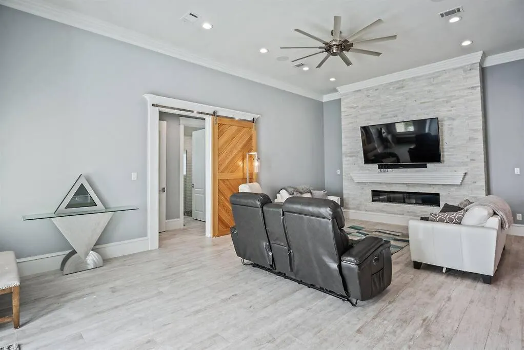 Serenity By The Sea 3 Bedroom 3.5 Ba Destin United States