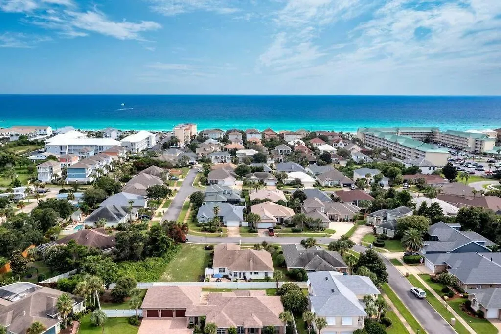 Holiday home Serenity By The Sea 3 Bedroom 3.5 Ba Destin United States