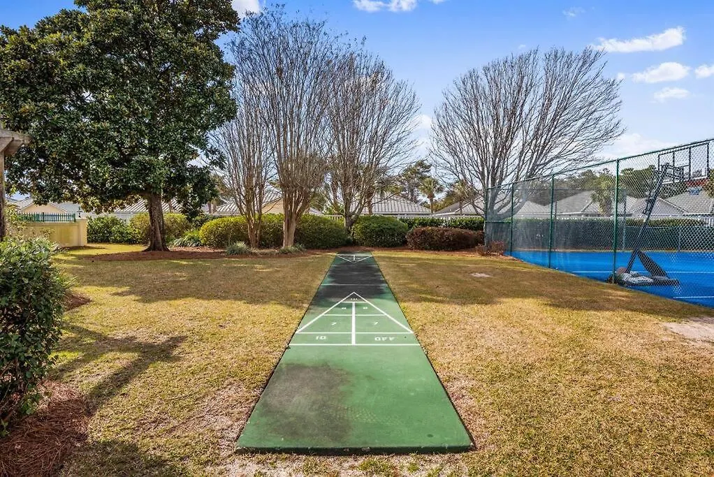 Holiday home Serenity By The Sea 3 Bedroom 3.5 Ba Destin