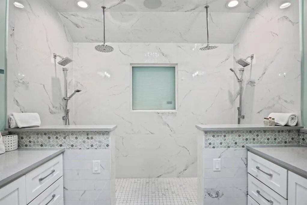 Serenity By The Sea 3 Bedroom 3.5 Ba Destin United States