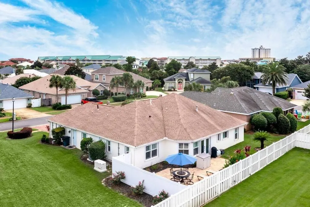 Serenity By The Sea 3 Bedroom 3.5 Ba Destin
